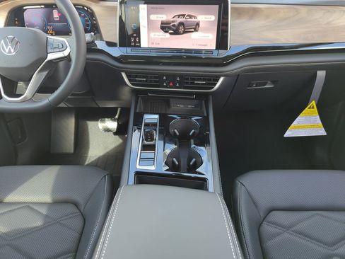 New 2026 Volkswagen Atlas SE image 23