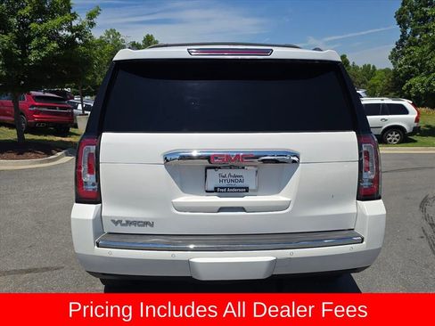 Used 2018 GMC Yukon Denali w/ Denali Ultimate Package AWD/4WD image 4