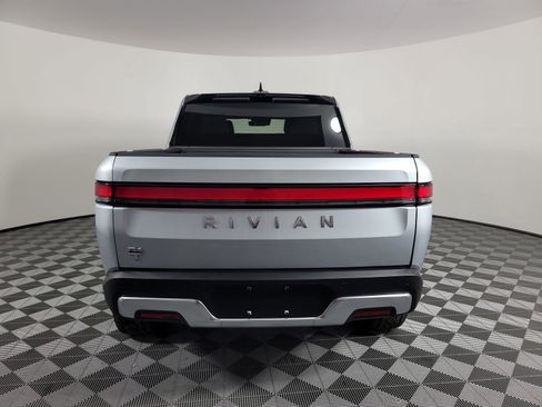 Used 2025 Rivian R1T Adventure image 4