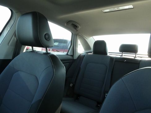 New 2025 Volkswagen Jetta SE image 37