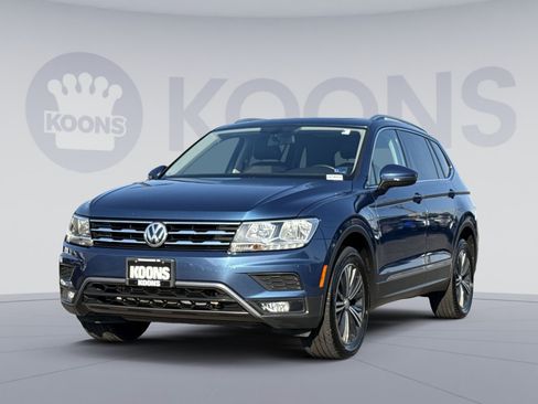 Used 2018 Volkswagen Tiguan SEL AWD/4WD image 1