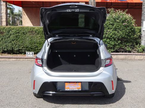 Used 2022 Toyota Corolla SE image 8