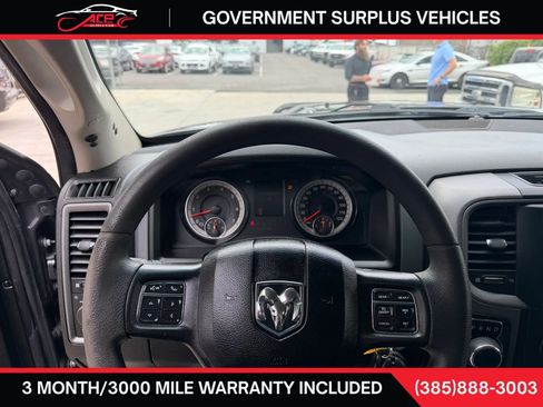 Used 2019 RAM 1500 Tradesman w/ Chrome Appearance Group AWD/4WD image 9