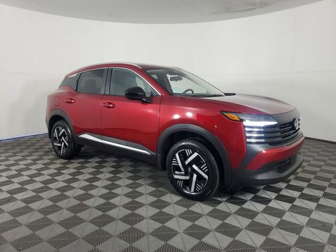 New 2026 Nissan Kicks SV w/ SV Premium Package image 2