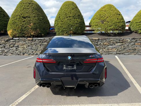 Used 2026 BMW M5 AWD/4WD image 10