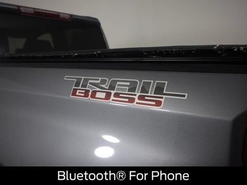 Used 2020 Chevrolet Silverado 1500 Custom Trail Boss w/ Custom Convenience Package AWD/4WD image 26