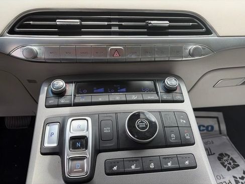 Used 2021 Hyundai Palisade Calligraphy FWD image 12