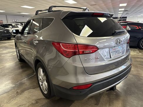 Used 2016 Hyundai Santa Fe Sport 2.0T w/ Option Group 05 AWD/4WD image 5
