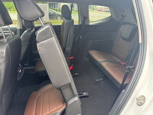 Used 2022 Volkswagen Atlas SEL Premium AWD/4WD image 26