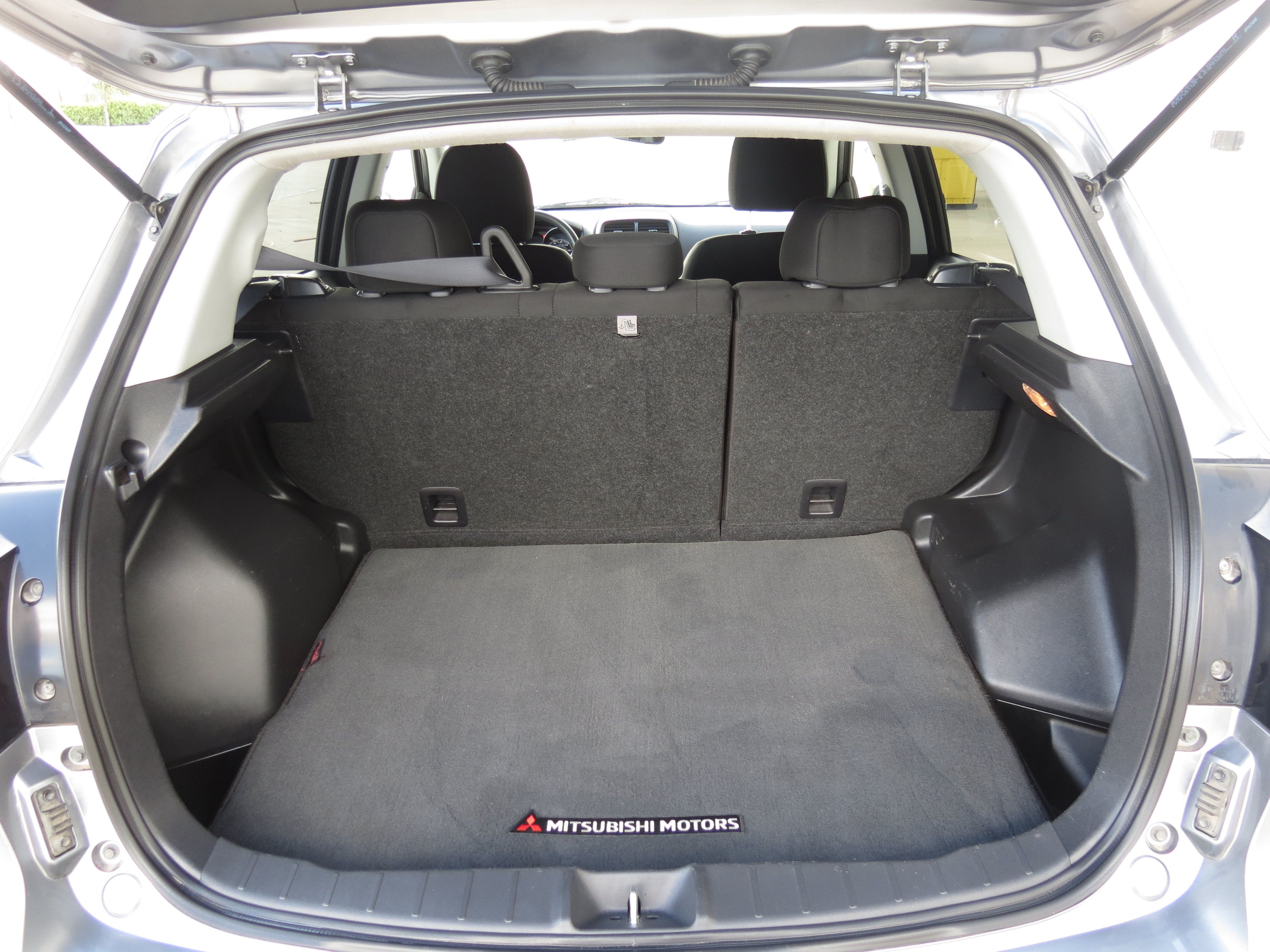 Used 2019 Mitsubishi Outlander Sport ES FWD image 29