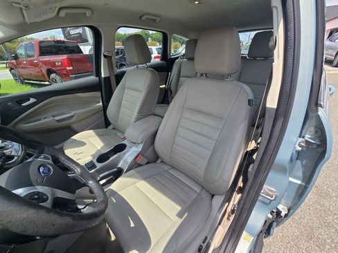 Used 2013 Ford C-MAX SEL FWD image 24