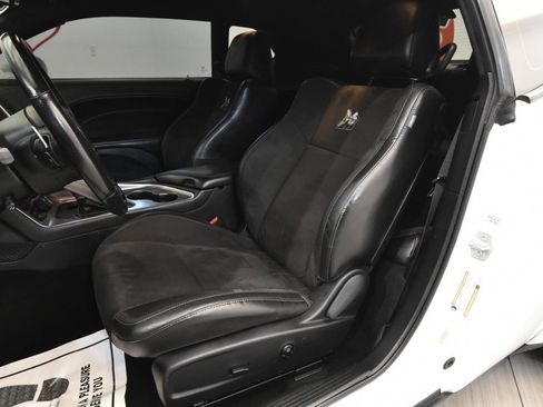 Used 2020 Dodge Challenger R/T Scat Pack image 11