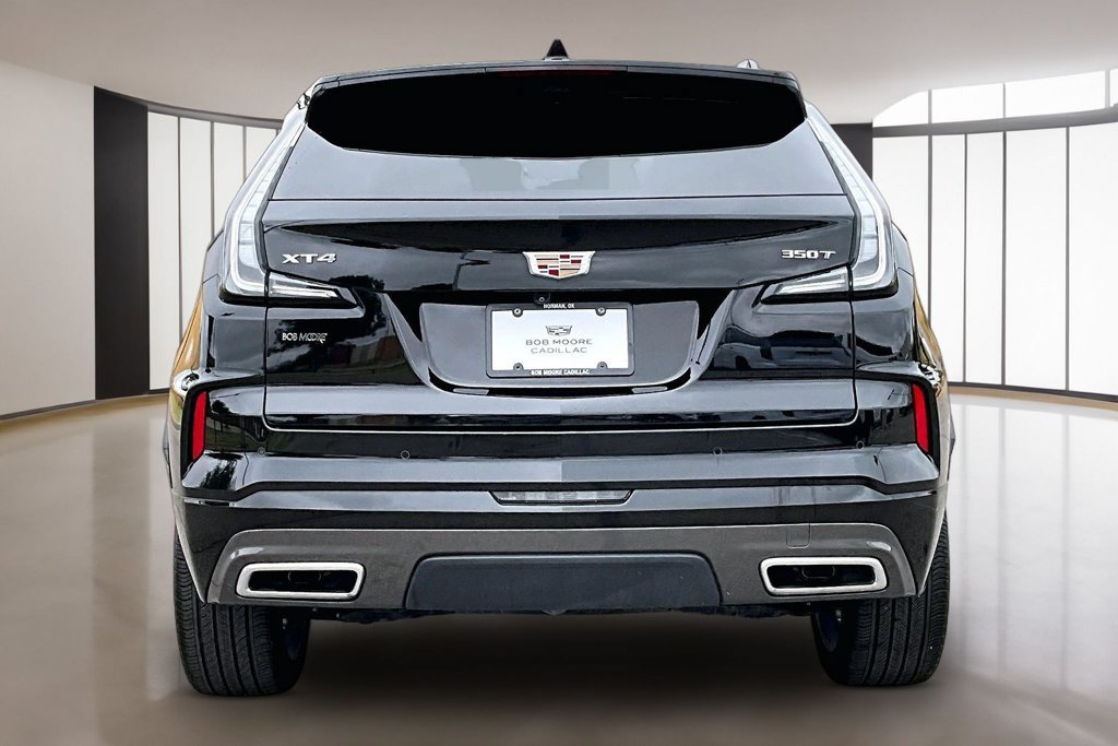 Used 2024 Cadillac XT4 Sport FWD image 4