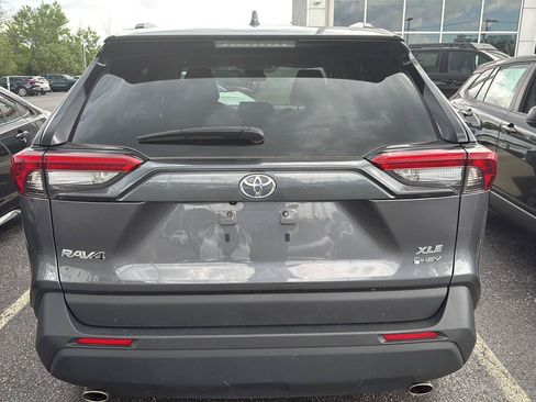 Used 2025 Toyota RAV4 XLE AWD/4WD image 5