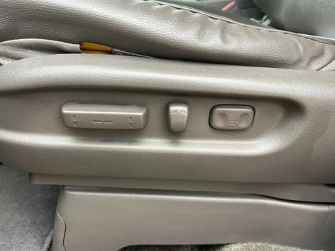 Used 2015 Honda Odyssey Touring Elite image 42