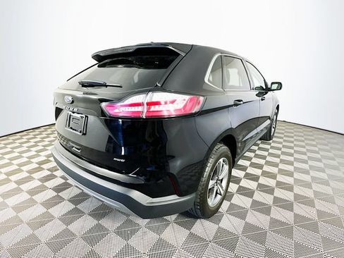 Certified 2024 Ford Edge SEL w/ Convenience Package AWD/4WD image 12