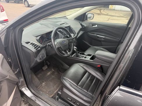 Used 2018 Ford Escape Titanium w/ Ford Safe & Smart Package AWD/4WD image 7