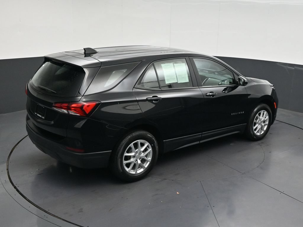 Used 2024 Chevrolet Equinox LS FWD image 20