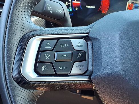 Used 2024 Ford Mustang Premium RWD image 29