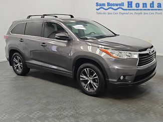 Used 2016 Toyota Highlander XLE FWD video 1