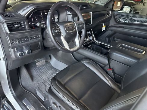 Used 2022 GMC Yukon Denali image 39