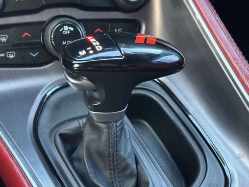 Used 2018 Dodge Challenger R/T image 26