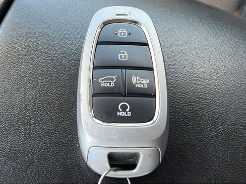 Used 2023 Hyundai Santa Fe SEL FWD image 24