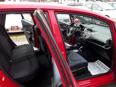 Used 2010 Honda Fit Sport image 8