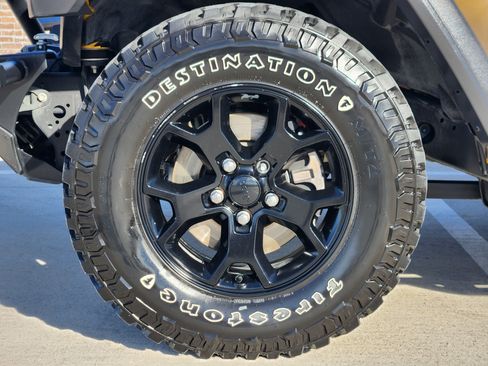 Used 2021 Jeep Wrangler Unlimited Sport image 11