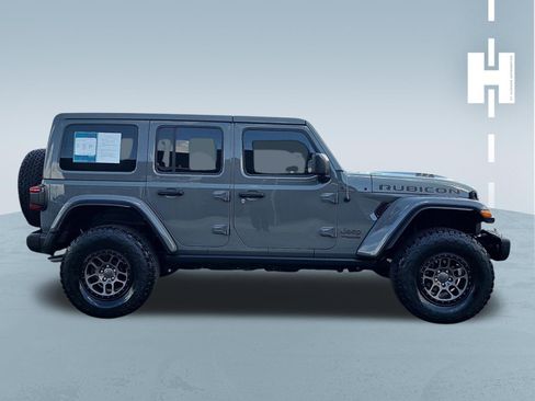Used 2022 Jeep Wrangler Unlimited Rubicon AWD/4WD image 3
