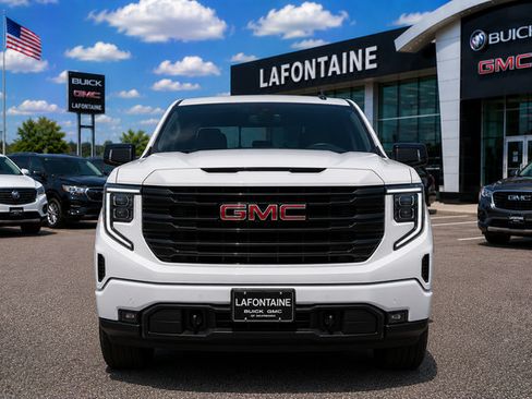 Used 2023 GMC Sierra 1500 Elevation w/ Elevation Premium Package AWD/4WD image 2