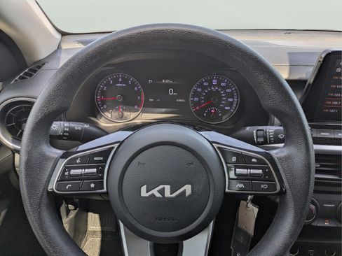 Used 2023 Kia Forte LXS FWD image 23