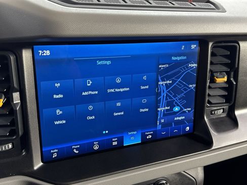 Used 2023 Ford Bronco Badlands image 22