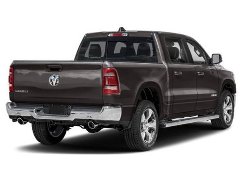 Used 2023 RAM 1500 Laramie AWD/4WD image 2