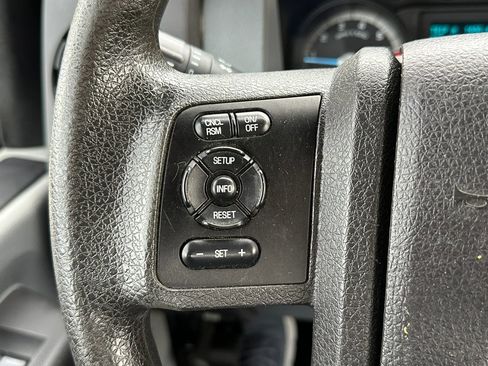 Used 2015 Ford F250 XL w/ Power Equipment Group RWD image 10