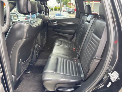 Used 2019 Jeep Grand Cherokee Limited X RWD image 18