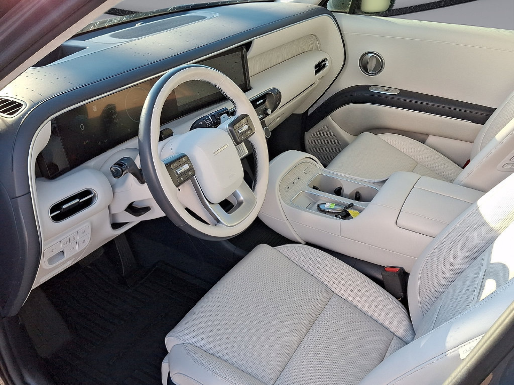 Used 2026 Hyundai Palisade Calligraphy AWD/4WD image 17