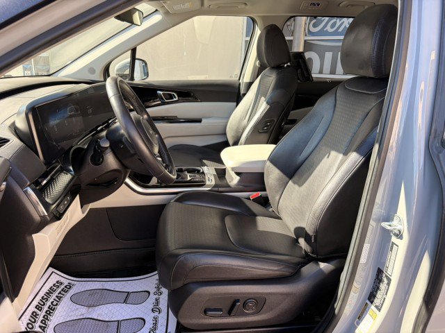 Used 2024 Kia Carnival SX Prestige FWD image 12