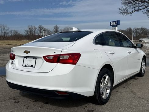Used 2023 Chevrolet Malibu LT image 8