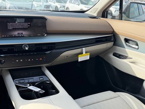 New 2026 Nissan Murano Platinum AWD/4WD image 17