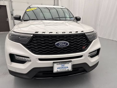 Used 2020 Ford Explorer ST w/ Premium Technology Package AWD/4WD image 2
