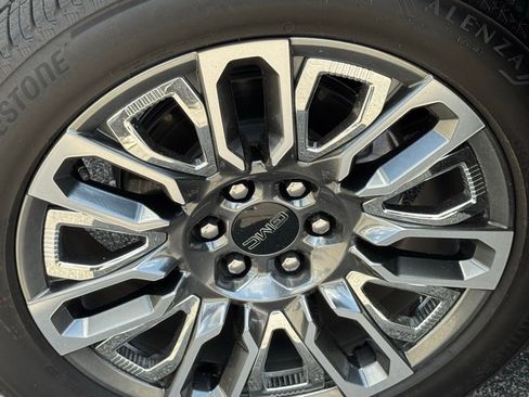 Used 2026 GMC Sierra 1500 Denali Ultimate AWD/4WD image 14