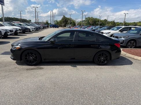 Used 2023 Honda Civic Sport image 10
