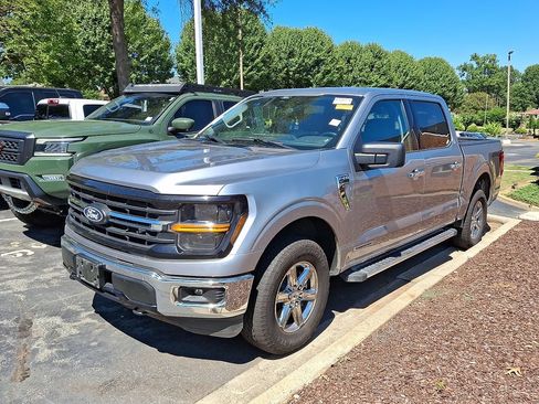 Used 2025 Ford F150 XLT w/ Equipment Group 301A Standard AWD/4WD image 1