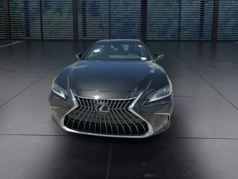 Certified 2025 Lexus ES 300h w/ Premium Package FWD image 3