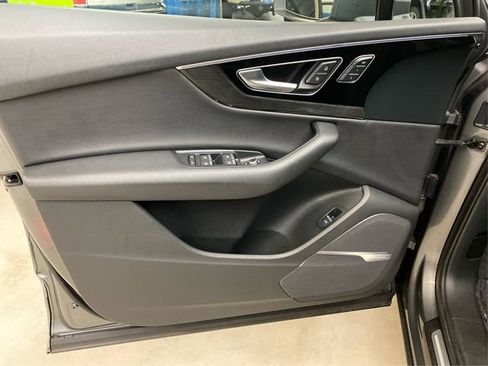 Used 2017 Audi Q7 2.0T Premium Plus w/ Premium Plus Package image 25