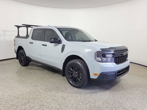 Used 2023 Ford Maverick XLT w/ XLT Luxury Package FWD image 4