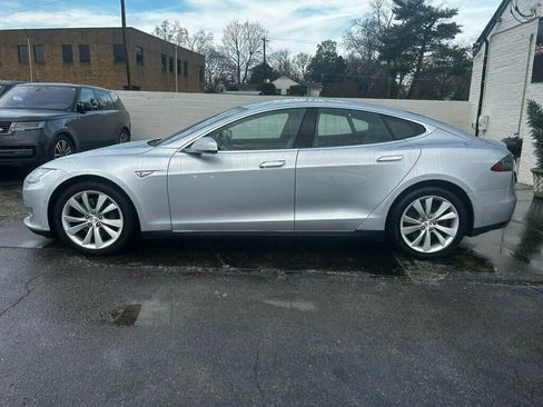 Used 2015 Tesla Model S AWD image 2