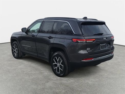 New 2025 Jeep Grand Cherokee Limited image 7