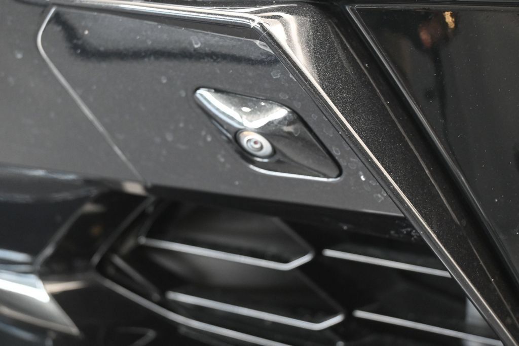 Used 2024 Chevrolet Corvette Stingray Preferred Conv w/ Z51 Performance Package RWD image 43